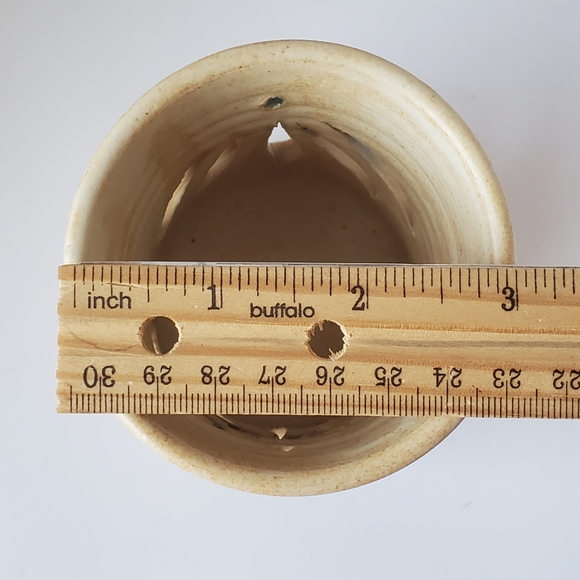 Signed Studio Pottery Tealight Holder or Orchid Pot - Picture 10 of 10